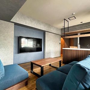 Suite met Twee Slaapkamers en een King Size Bed